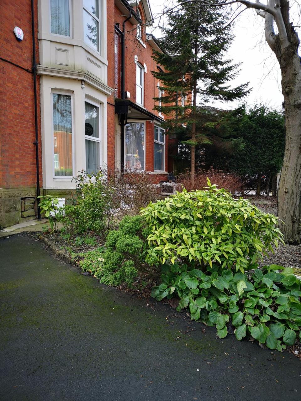 Bed & Breakfast Chimneys 3*